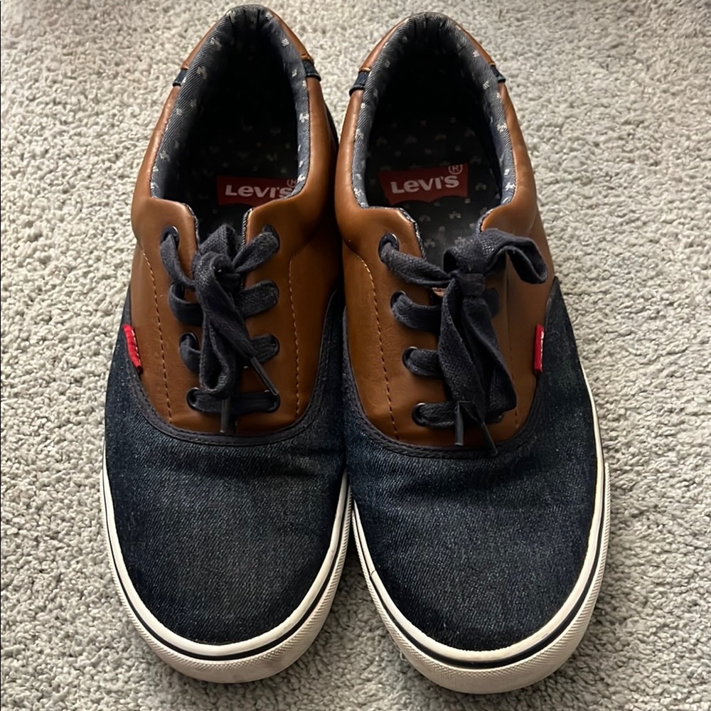 Levi's Brown and Black Sneakers Low-Top Style